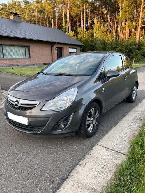 Opel Corsa 1.2i - 2012 - Benzine - 2012 - Gekeurd vvk, Auto's, Opel, Particulier, Corsa, ABS, Airbags, Airconditioning, Alarm