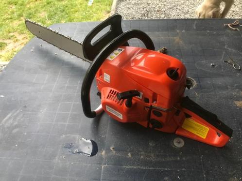 Kettingzaag met zaagblad van 50 cm, Doe-het-zelf en Bouw, Gereedschap | Zaagmachines, Zo goed als nieuw, Kettingzaag, 1200 watt of meer