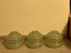 Drie oude antieke lampenkappen groen melkglas, Ophalen, Groen