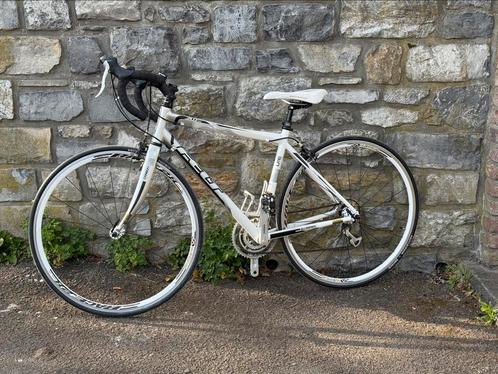 Felt ZW100 Aluminium Carbon Fieber 9,7 kg racefiets, Fietsen en Brommers, Fietsen | Racefietsen, Zo goed als nieuw, Meer dan 20 versnellingen