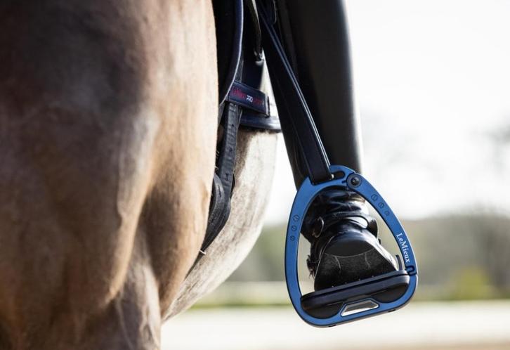 LeMieux Vector Balance Beugels Navy GRATIS VERZENDING, Dieren en Toebehoren, Paarden en Pony's | Hoofdstellen en Tuigage, Nieuw