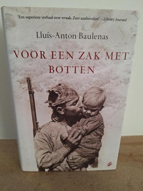 Voor een zak met botten - Verhaal  Spaanse burgeroorlog, Boeken, Oorlog en Militair, Zo goed als nieuw, Algemeen, Niet van toepassing