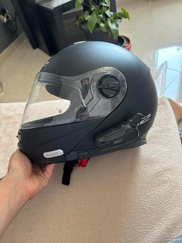 Casque moto beschikbaar voor biedingen