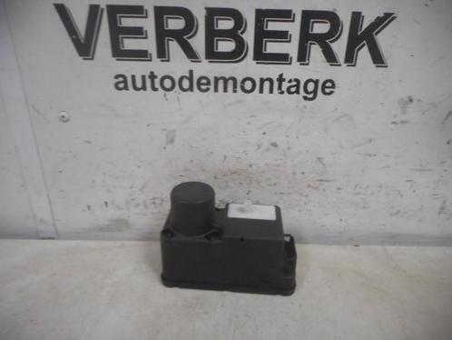 CENTRALE VERGRENDELING MOTOR Golf III Cabrio (1E), Auto-onderdelen, Overige Auto-onderdelen, Volkswagen, Gebruikt