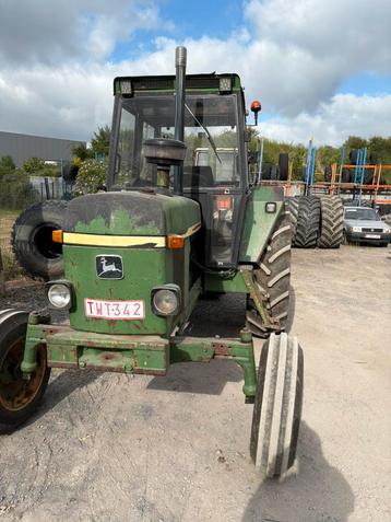 Tracteur john deer beschikbaar voor biedingen