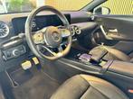 Mercedes A 180 benzine sfeerverlichting AMG pack, Auto's, 4 cilinders, Blauw, Alcantara, 5 deurs