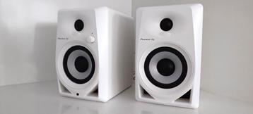 Pioneer DJ DM-40D-W Desktop Monitors (White) (nieuwstaat)   beschikbaar voor biedingen