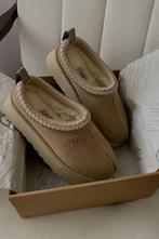 Uggs in alle maten!, Vêtements | Femmes, Chaussures, Enlèvement ou Envoi, Beige, Comme neuf, Pantoufles