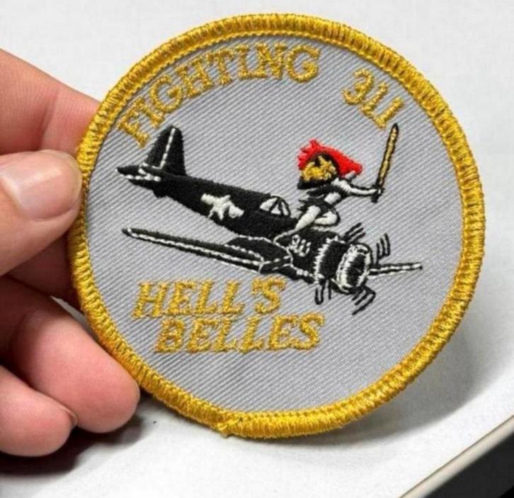 Fighting 311 Hell's Bells marine corps Patch badge WII nieuw, Verzamelen, Militaria | Algemeen, Embleem of Badge, Ophalen of Verzenden