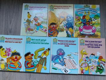 7 boeken van Sesamstraat  beschikbaar voor biedingen