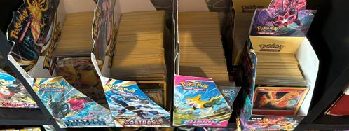 Pokemon bulk van alle reeksen, Hobby en Vrije tijd, Verzamelkaartspellen | Pokémon, Zo goed als nieuw, Ophalen of Verzenden