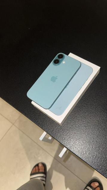 Iphone 16 128 GB te koop  beschikbaar voor biedingen