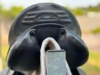 Prestige X Doge dressuurzadel, Animaux & Accessoires, Chevaux & Poneys | Selles, Enlèvement ou Envoi, Comme neuf
