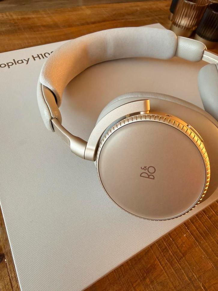 Beoplay H100 Hourglass Sand Nieuwstaat, TV, Hi-fi & Vidéo, Casques audio, Comme neuf, Enlèvement ou Envoi