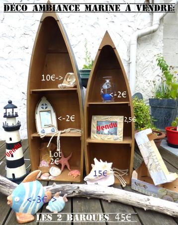 2 boten met planken 45€ + maritiem decor. Niet serieus, onth beschikbaar voor biedingen