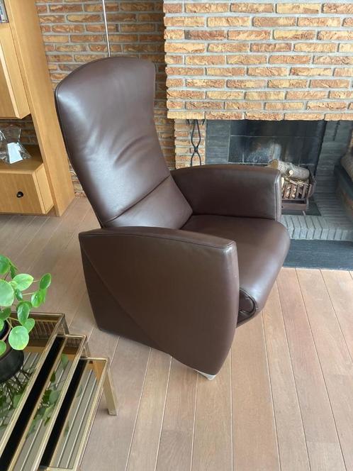 Bruine lederen design zetels (paar), Huis en Inrichting, Zetels | Zetels, Zo goed als nieuw, Eenpersoons, Minder dan 150 cm, Minder dan 75 cm