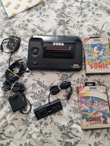 Console SEGA Master System II + 1 manette + Sonic 1 & 2  beschikbaar voor biedingen