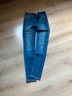 Broek Levi’s maat 164, Kinderen en Baby's, Broek, Ophalen of Verzenden, Zo goed als nieuw, Levi´s