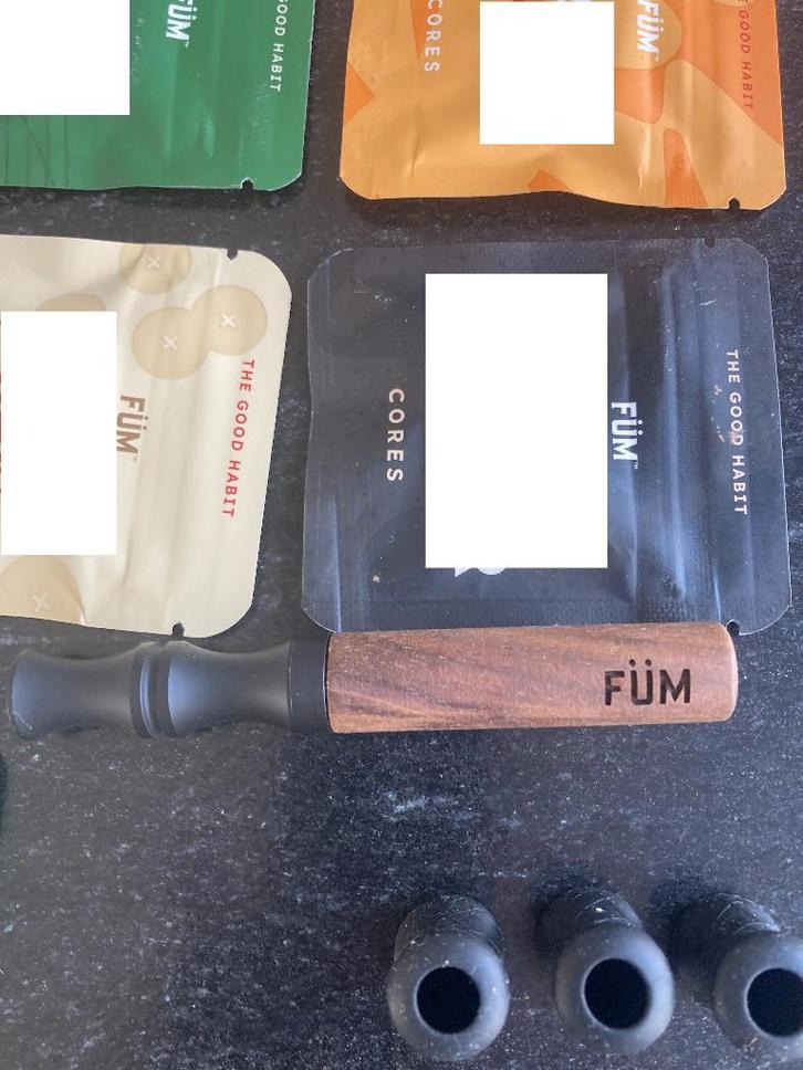 FUM flavored air device om te stoppen met roken, Verzamelen, Rookartikelen, Aanstekers en Luciferdoosjes, Nieuw, Overige typen