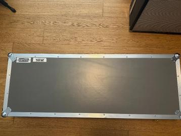 pedal train pedalboard grande NEUF beschikbaar voor biedingen