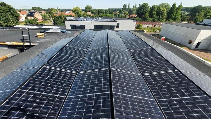 30x 375wp zonnepanelen + flatfix fusion montage systeem, Doe-het-zelf en Bouw, Zonnepanelen en Toebehoren, Zo goed als nieuw, Ophalen