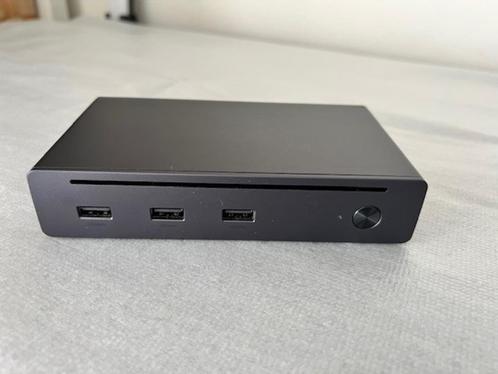 Ugreen docking station thunderbolt, Computers en Software, Dockingstations, Zo goed als nieuw, Docking station, Laptop, Ophalen of Verzenden
