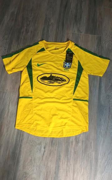 Brazil shirt beschikbaar voor biedingen