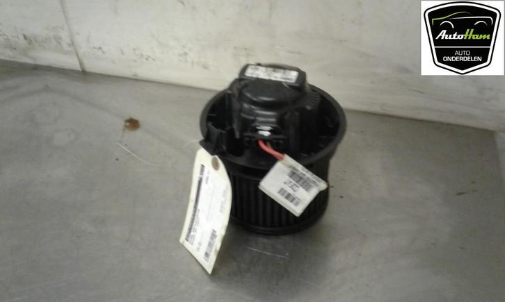 KACHEL VENTILATORMOTOR Peugeot 207 CC (WB) (01-2007/01-2015), Auto-onderdelen, Airco en Verwarming, Peugeot, Gebruikt
