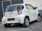 Toyota iQ Gps * Bluetooth * Clim * (bj 2011), Auto's, Toyota, IQ, Stof, Wit, 3 cilinders