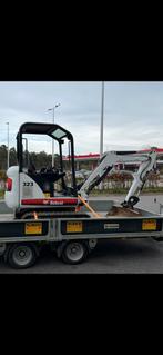 Minigraver Bobcat 323 met 2300 uren, Zakelijke goederen, Machines en Bouw | Kranen en Graafmachines, Ophalen of Verzenden