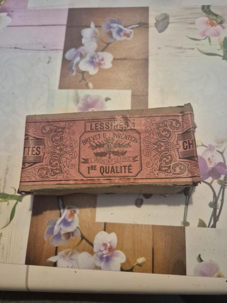 Très ancienne boîte de Allumettes Lessines début 1900, Verzamelen, Rookartikelen, Aanstekers en Luciferdoosjes, Gebruikt, Luciferdoosjes of -merken