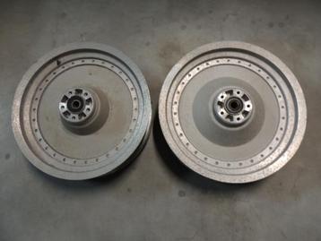Harley Davidson evo fatboy velgen beschikbaar voor biedingen