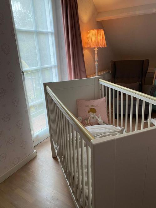 Childhome (Childwood) babybed Flemish + Aerosleep-matras, Kinderen en Baby's, Kinderkamer | Bedden, Zo goed als nieuw, Minder dan 140 cm