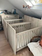 Houten babybed (2x beschikbaar / tweeling) incl. matras, Kinderen en Baby's, Ophalen, Zo goed als nieuw