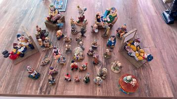Lot de 50 figurines de Clown beschikbaar voor biedingen