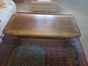 GROTE STERKE MASSIEVE SALONTAFEL . beschikbaar voor biedingen