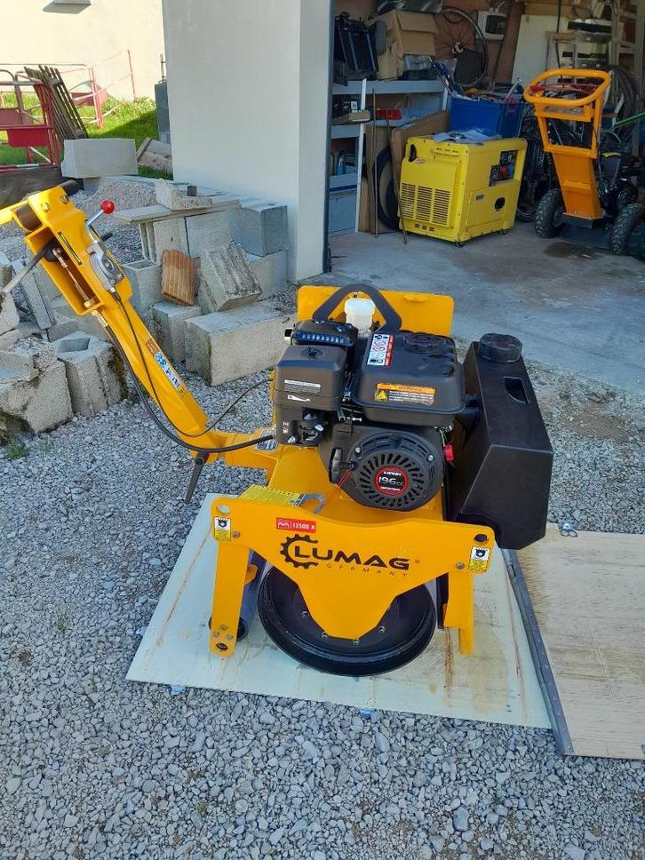 Vibrerende en niet-vibrerende roller VW300PRO, Lumag New, Tuin en Terras, Tegels en Klinkers, Nieuw, Ophalen of Verzenden
