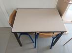 Tafel en 2 stoeltjes kinderen, Ophalen, Zo goed als nieuw