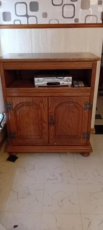 Gratis: TV meubel, Enlèvement, Utilisé, Chêne