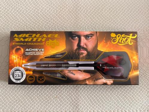 SHOT MICHAEL SMITH ACHIEVE 90%, Sport en Fitness, Darts, Zo goed als nieuw, Pijlen, Ophalen of Verzenden
