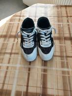 Sportschoenen maat 43 weinig gedragen, Sport en Fitness, Ophalen of Verzenden, Zo goed als nieuw