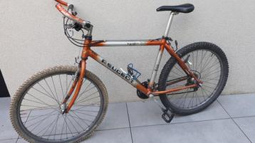 VTT ancien de marque Peugeot 26 pouces beschikbaar voor biedingen