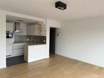 Appartement à vendre à Waterloo, 1 chambre beschikbaar voor biedingen