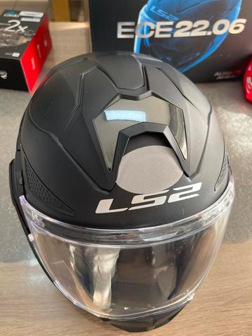 Helm LS2 Advant X Solid FF901 Mat Zwart XL beschikbaar voor biedingen