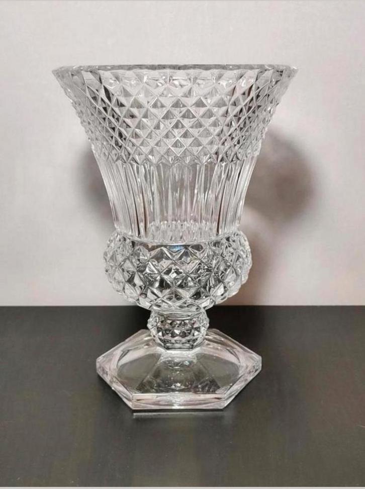 Kristallen vaas Val Saint Lambert model 'Medici', Antiek en Kunst, Antiek | Glaswerk en Kristal, Ophalen of Verzenden