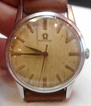 43) Omega mécanique vintage beschikbaar voor biedingen