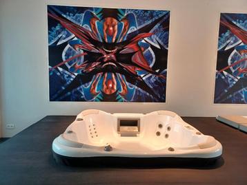 Inbouwspa beschikbaar voor biedingen