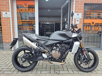 HUSQVARNA SVARTPILEN 801 UIT JUNI 2024 MET 5.300 KM! beschikbaar voor biedingen