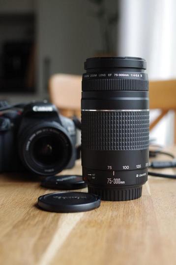 Canon EF 75-300 F/4-5.6 III telezoomlens beschikbaar voor biedingen
