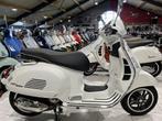 Vespa GTS Super 300, Motoren, Scooter, 300 cc, Bedrijf, 12 t/m 35 kW